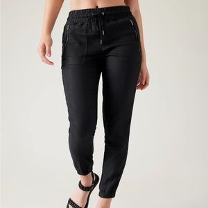 Athleta Cabo linen joggers